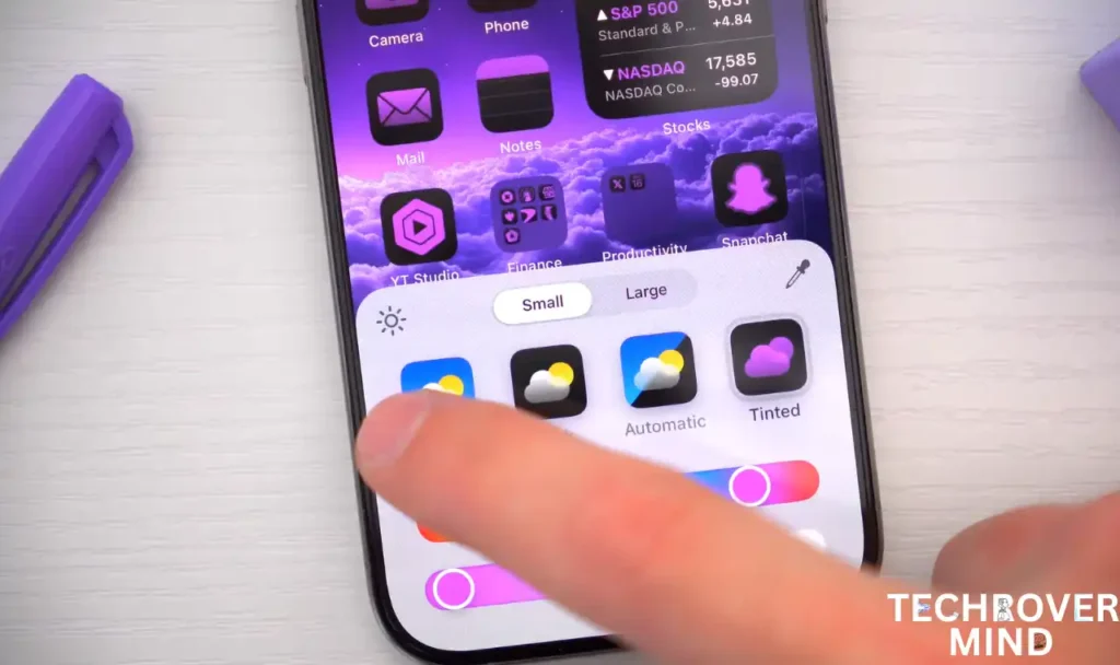 How to Customize iPhone App Colors with iOS 18